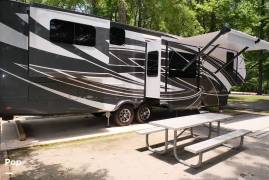 2022 Vanleigh RV Beacon 42RDB, $ 114,998