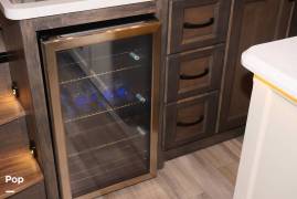 2022 Vanleigh RV Beacon 42RDB, $ 114,998