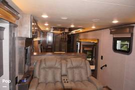 2022 Vanleigh RV Beacon 42RDB, $ 114,998