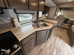 2022 Thor Industries Freedom Traveler 30A, $ 92,000