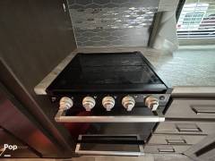 2022 Thor Industries Freedom Traveler 30A, $ 92,000