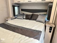 2022 Thor Motor Coach A.C.E. 30.3, $ 99,995