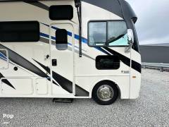2022 Thor Motor Coach A.C.E. 30.3, $ 99,995