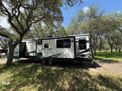 2019 Keystone Outback 330RL, $ 29,500