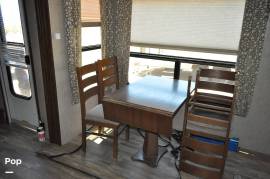 2018 Highland Ridge Light 319RLS, $ 33,750
