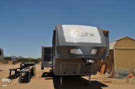 2018 Highland Ridge Light 319RLS, $ 33,750