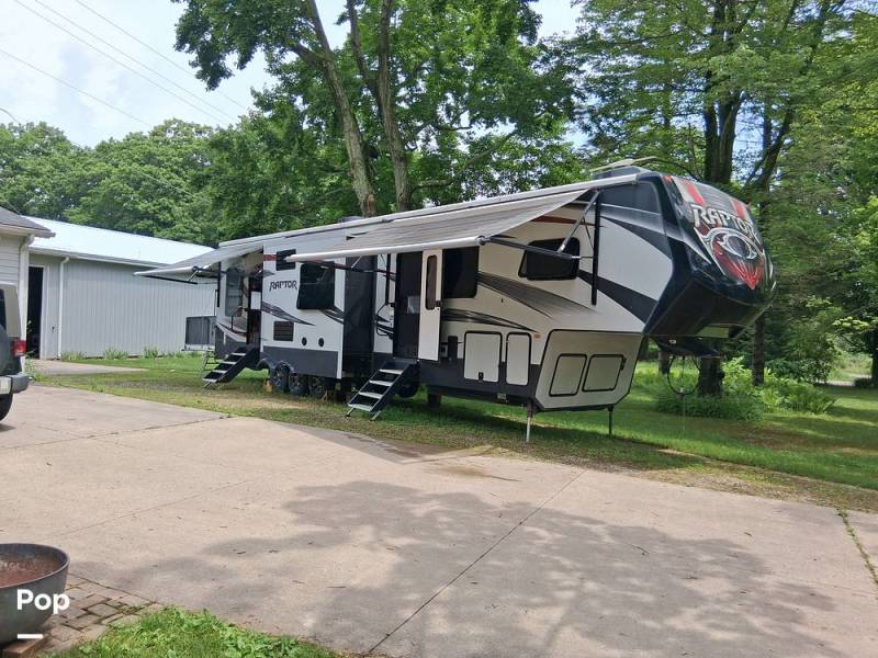 2015 Keystone Raptor 425TS, $ 29,999