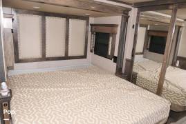 2022 Vanleigh RV Beacon 42RKB, $ 79,499