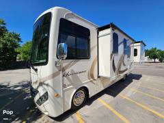 2018 Thor Motor Coach Hurricane 27B, $ 55,000