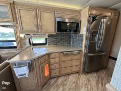 2019 Newmar Canyon Star 3719, $ 168,000