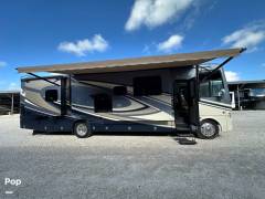 2019 Newmar Canyon Star 3719, $ 168,000
