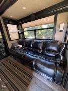 2018 Dutchmen Voltage V3005, $ 56,500