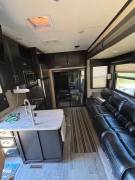 2018 Dutchmen Voltage V3005, $ 56,500