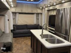 2018 Luxe Gold 41GMD, $ 55,000