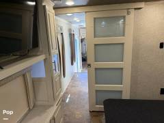 2018 Luxe Gold 41GMD, $ 55,000