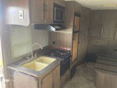 2018 Coachmen Prism 2200 LE, $ 88,900