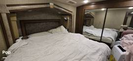 2018 Cedar Creek Silverback 35IK, $ 49,999