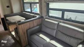 2020 Entegra Coach Odyssey 29K, $ 69,900