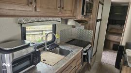 2020 Entegra Coach Odyssey 29K, $ 69,900