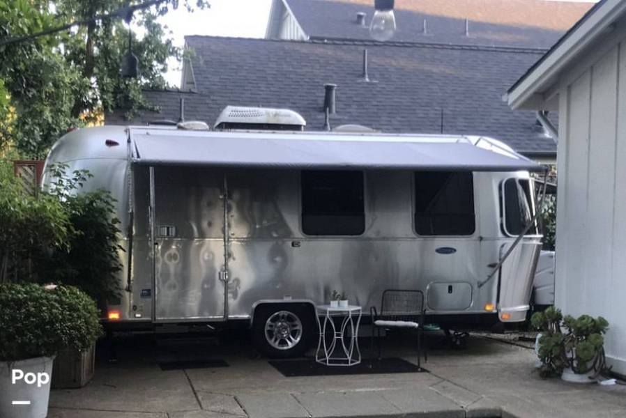2015 Airstream Sport 22FB, $ 46,700