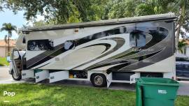 2017 Fleetwood Jamboree 30F, $ 58,700