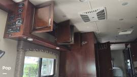 2017 Fleetwood Jamboree 30F, $ 58,700