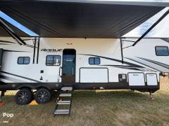 2021 Forest River Vengeance ROGUE ARMORED 4007-G2, $ 57,900