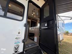 2021 Forest River Vengeance ROGUE ARMORED 4007-G2, $ 57,900