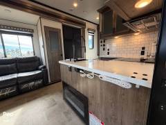 2021 Forest River Vengeance ROGUE ARMORED 4007-G2, $ 57,900