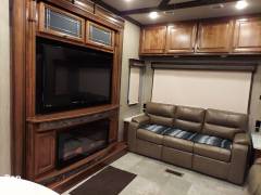 2018 Heartland Big Country 3965DSS, $ 44,700