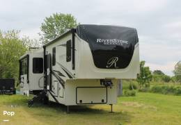 2022 Forest River Riverstone Reserve 3850RK, $ 82,500