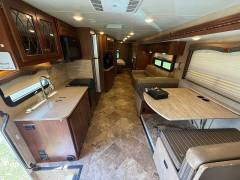 2016 Thor Motor Coach Windsport 34F, $ 53,000