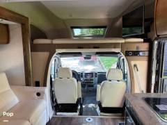 2019 Tiffin Wayfarer 24TW, $ 118,000