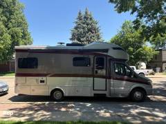 2019 Tiffin Wayfarer 24TW, $ 118,000