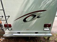 2022 Thor Motor Coach Chateau 27R, $ 67,900