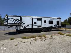2022 Keystone Fuzion 419, $ 88,000