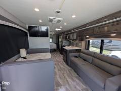2023 Fleetwood Flair 29M, $ 105,000