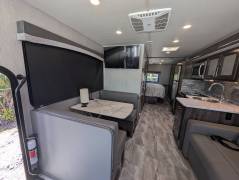 2023 Fleetwood Flair 29M, $ 105,000