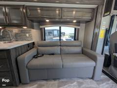 2023 Fleetwood Flair 29M, $ 105,000