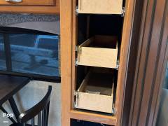 2016 Fleetwood Bounder 33C, $ 59,999