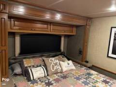 2016 Fleetwood Bounder 33C, $ 59,999