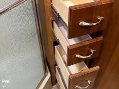 2016 Fleetwood Bounder 33C, $ 59,999