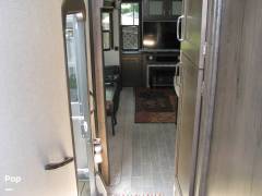 2019 Keystone Montana High Country 310RE, $ 34,000