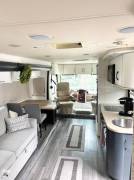 2011 Thor Motor Coach Serrano 31X, $ 55,600