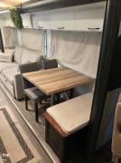 2011 Thor Motor Coach Serrano 31X, $ 55,600