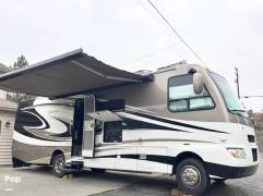 2011 Thor Motor Coach Serrano 31X, $ 55,600