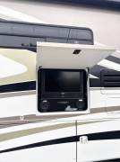 2011 Thor Motor Coach Serrano 31X, $ 55,600