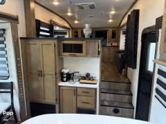 2021 Forest River Sabre 37FLL, $ 38,500