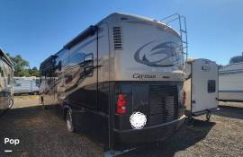 2007 Monaco Cayman 37PBD, $ 61,900