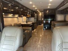 2019 Thor Motor Coach Aria 3901, $ 156,500